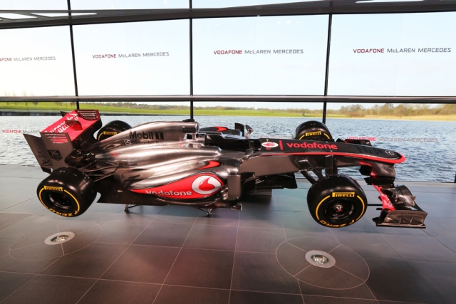 13f1_mclaren_pres2.jpg