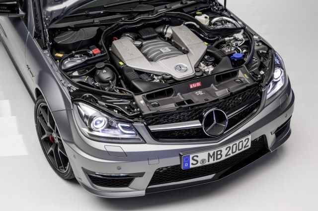13mercedes_amg63c5073.jpg