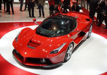 13ferrari_laferrari0.jpg