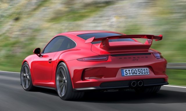 13porsche_gt31.jpg