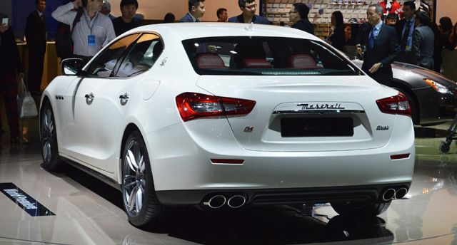 13maserati_ghibli6.jpg