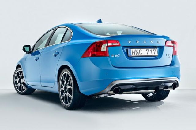 13volvo_s60polestar1.jpg