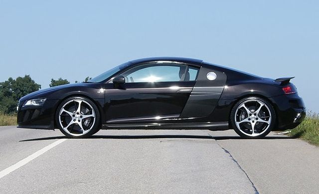 13abt_audir8v102.jpg