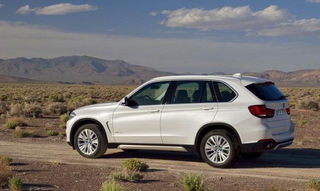 13bmw_x53.jpg