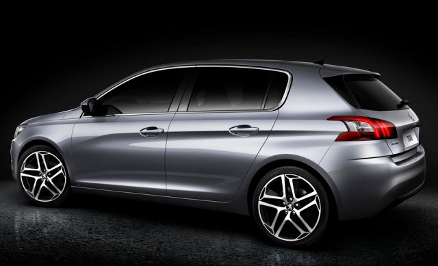 13peugeot_3083.jpg