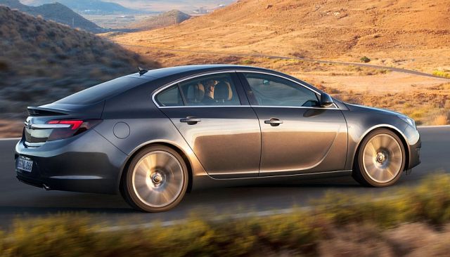 13opel_insignia4.jpg