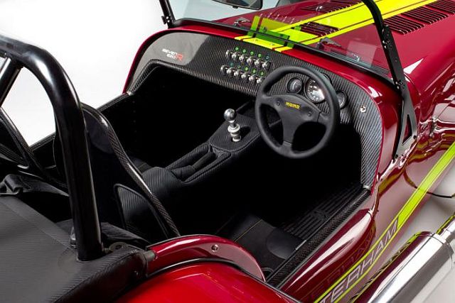 13caterham_620r3.jpg