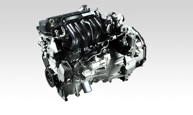 13honda_jazzhybrid2.jpg