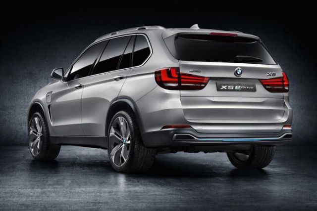 13bmw_x5edrive2.jpg