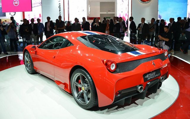 13ferrari_458speciale1.jpg