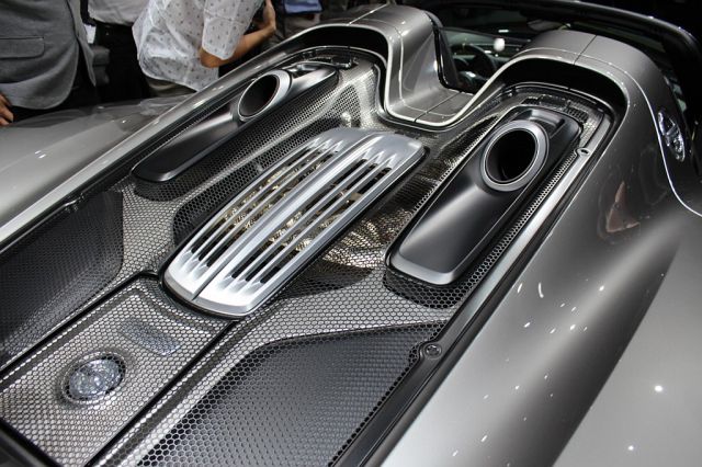 13porsche-918frankfurt4.jpg