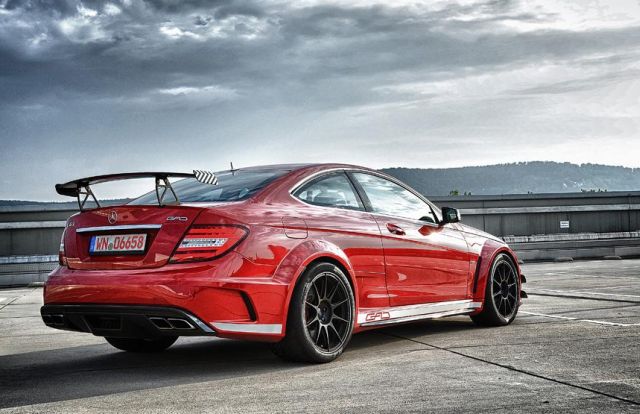 13gad_c63black1.jpg