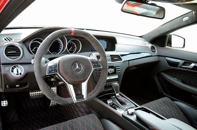13gad_c63black2.jpg