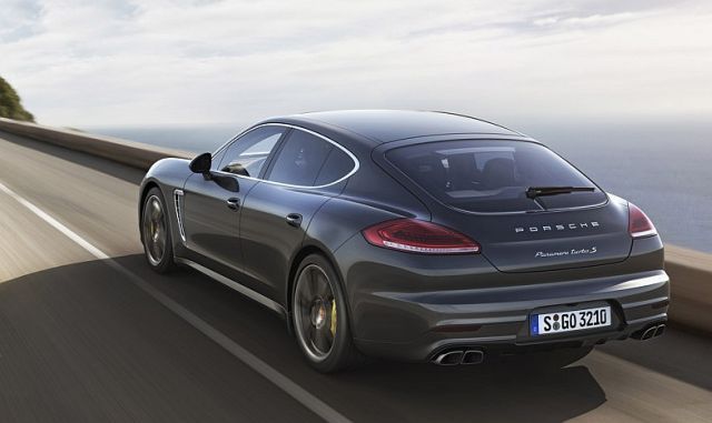 13porsche_panameraturbos1.jpg