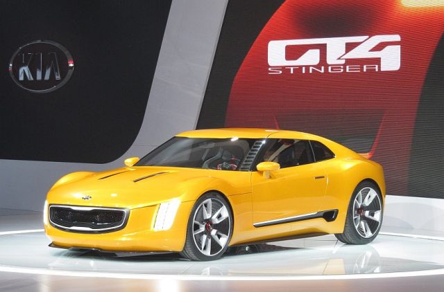 Detroit: Kia GT4 Stinger koncept