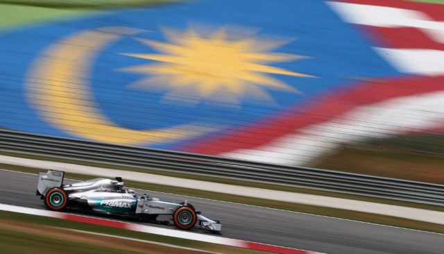 F1: Prvi treninzi u Maleziji u znaku Mercedesa