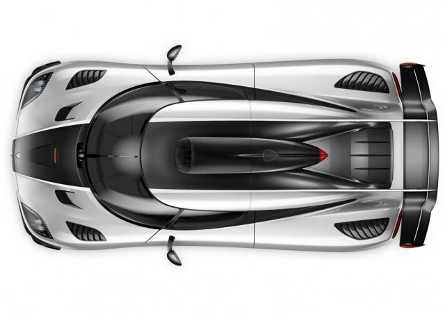 14koenigsegg one16