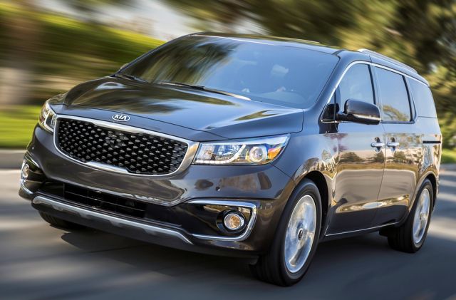 14kia_sedona0