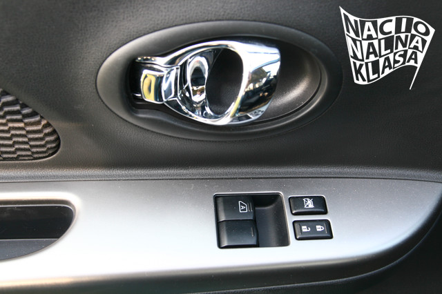 Micra12-085