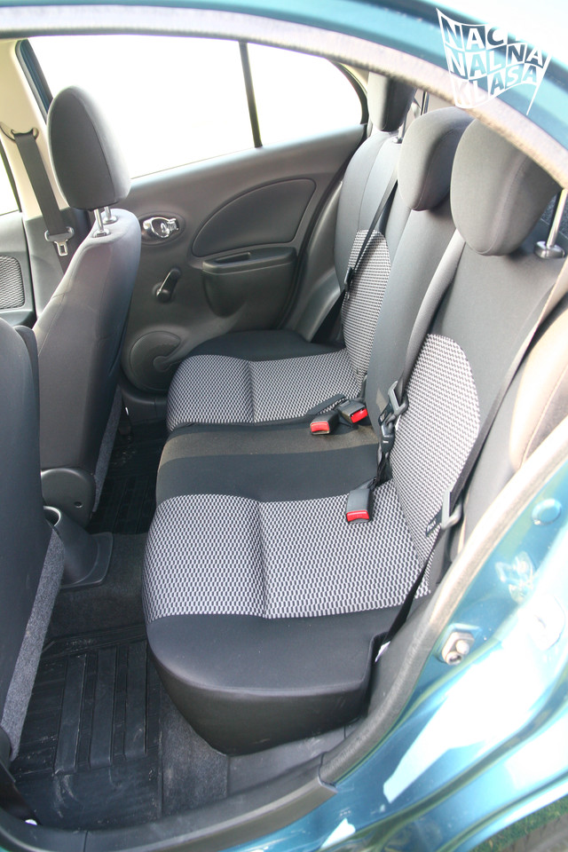 Micra12-103