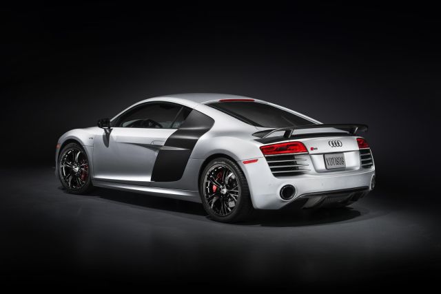 14audi r8competition1