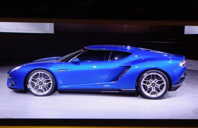 14lamborghini asterion2