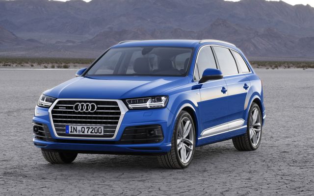 15audi q76