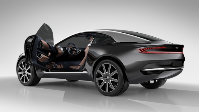 15astonmartin dbx1