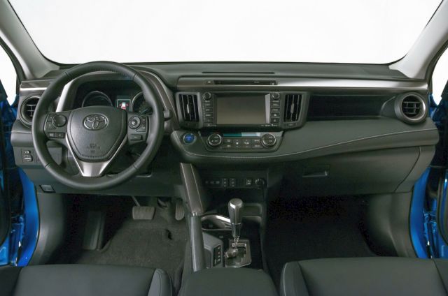 15toyota rav4hybrid2