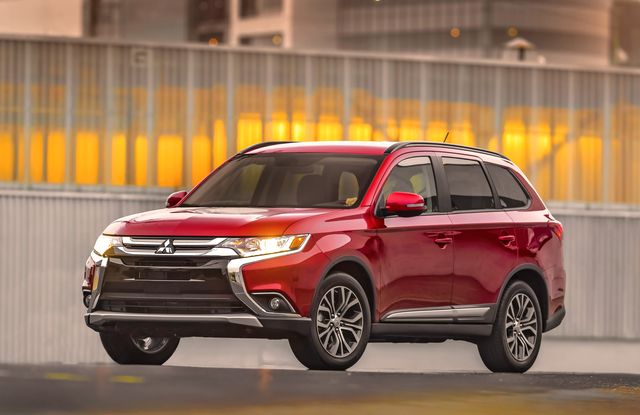 15mitsubishi_outlander0