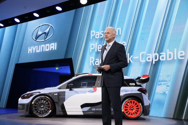 Frankfurt: Hyundai i20 Active, Santa Fe i VisionG