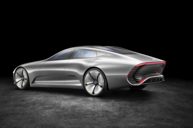 15mercedes iaakoncept2