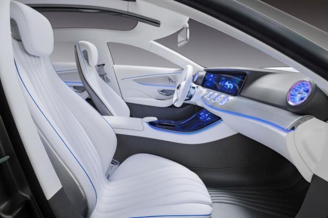 15mercedes iaakoncept3