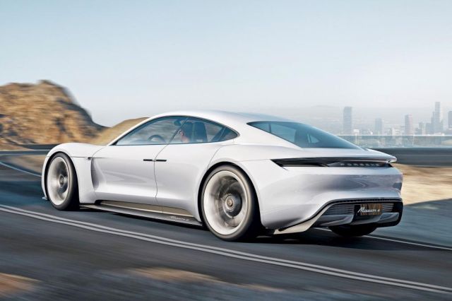 15porsche missione2