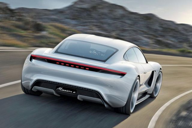 15porsche missione3