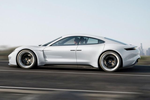 15porsche missione6