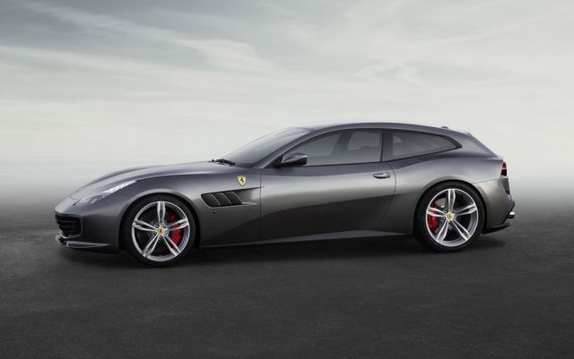 16ferrari gtc4lusso1