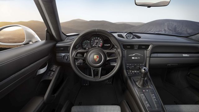 16porsche 911r3