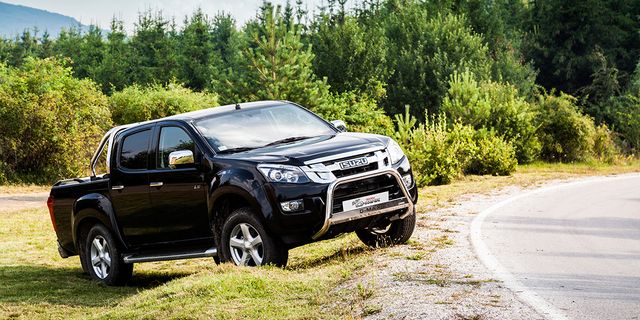 CAR SHOW: Isuzu predstavlja DMAX Monster Truck