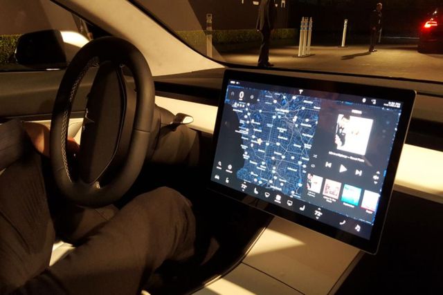 16tesla model34