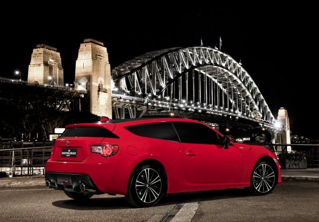 16toyota 86shootingbrake1