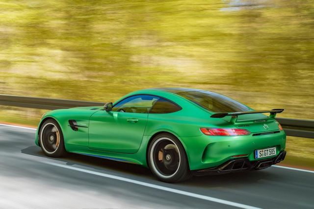 16mercedes amggtr1