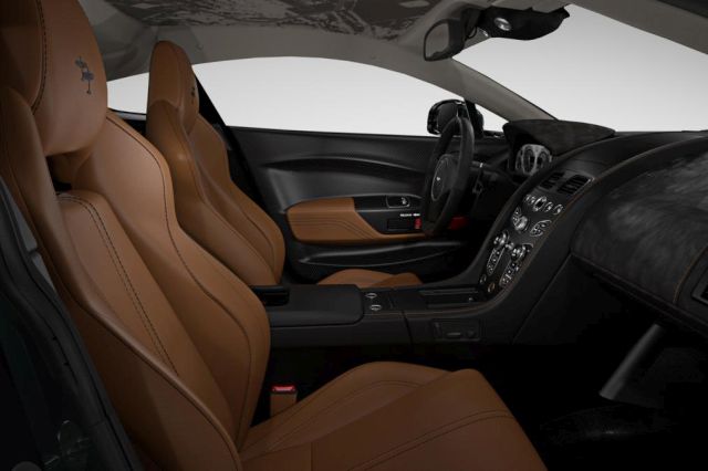 16 astonmartin spitfire802