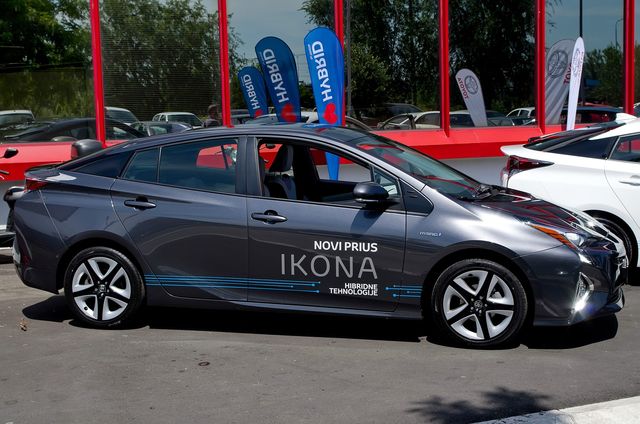 Toyota subvencionirala hibride sa 3000€