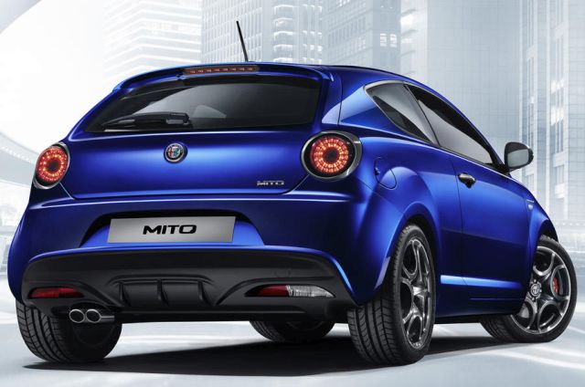 16alfaromeo mito1