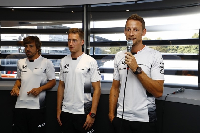 F1: Baton prestaje sa aktivnim F1 angažmanom