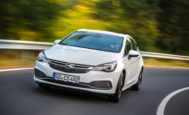 Opel Astra OPC Line Sport Pack