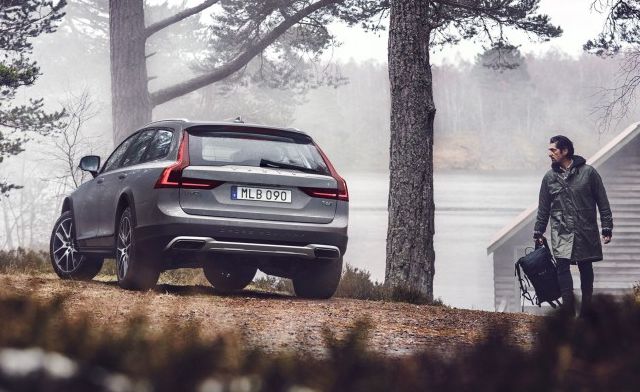 16volvo v90cc2