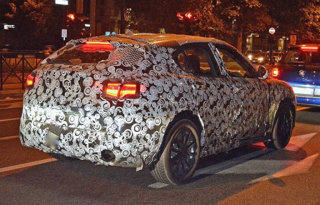 16alfaromeo stelviospy1