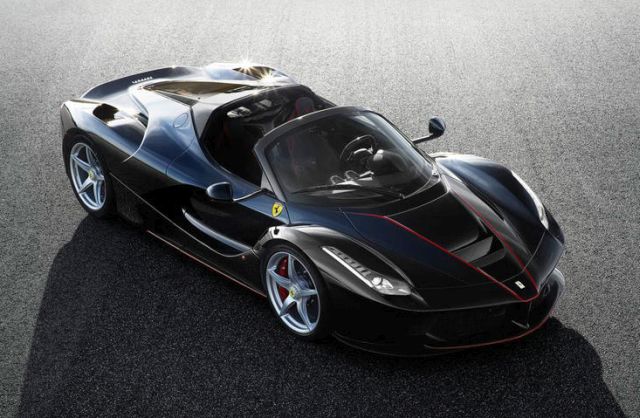 16ferrari apertapariz3